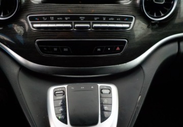 Mercedes Klasa V W447 Długi Facelifting 2.0 220d 163KM 2021 Mercedes-Benz Klasa V Okazja 2.0 Diesel 163KM, zdjęcie 31