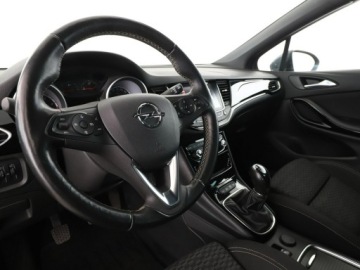 Opel Astra K Sports Tourer 1.4 Turbo 125KM 2017 Opel Astra navi klima auto grzane fotele i, zdjęcie 13