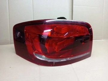LAMPA PRAWY TYŁ LEWA 8P3945095C AUDI A3 8P 3D FL USZKODZONE SZKŁO