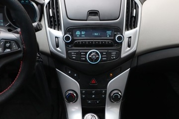 Chevrolet Cruze Hatchback 5d 1.8 16V DOHC 141KM 2012 Chevrolet Cruze 1.8 i 16V, Salon Polska, zdjęcie 11