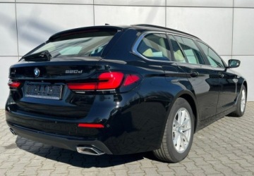 BMW Seria 5 G30-G31 Touring Facelifting 2.0 520d 190KM 2022 BMW Seria 5 4x4 Skora Faktura VAT 23 2.0 Diesel 190KM, zdjęcie 4