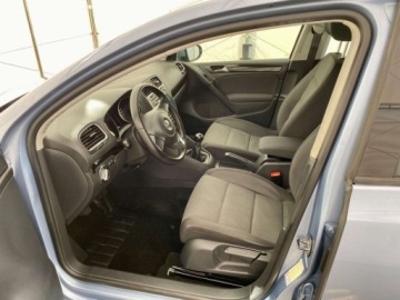 Volkswagen Golf VI Hatchback 5d 1.4 TSI 122KM 2009 Volkswagen Golf 1.4 Benzyna 122KM, zdjęcie 19