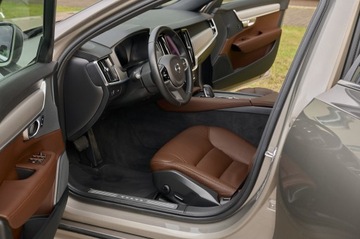 Volvo V90 II 2021 V90_ 3 SZTUKI W OFERCIE _ CAPUCINO Z BRĄZOWYMI SKÓRAMI__ SUPER PREZENCJA, zdjęcie 23