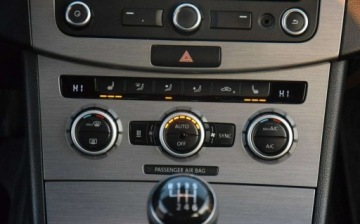 Volkswagen Passat B7 Variant 2.0 TDI CR DPF BlueMotion 140KM 2014 Volkswagen Passat 2.0TDI 4x4 Navi 2 KPL KOL Oryginal lakier Grzane FoteleS, zdjęcie 32