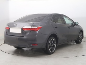 Toyota Corolla XI Sedan 1.6 Valvematic 132KM 2016 Toyota Corolla 1.6 Valvematic, Salon Polska, zdjęcie 4