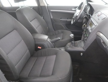 Skoda Octavia II Kombi 2.0 TDI CR DPF 140KM 2008 Skoda Octavia 2.0 TDI, Salon Polska, Xenon, Klima, zdjęcie 8