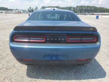 Dodge Challenger III 2020 Dodge Challenger RT Scat Pack 2020 6.4L 6.4 Benzyna 485KM, zdjęcie 2