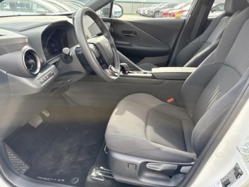 Toyota C-HR II 2025 Toyota C-HR 2.0 PHEV Style 2.0 PHEV Style - Plug I, zdjęcie 12