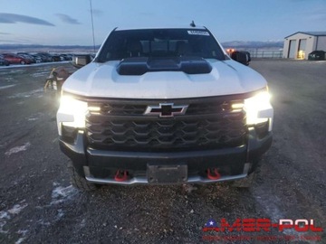 Chevrolet Silverado II 2022 Chevrolet Silverado _K1500_ZR2_6.2 L_2022r_4x4 6.2 Benzyna 420KM, zdjęcie 4