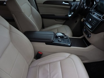Mercedes GLE W166/C292 SUV 3.0 350d 258KM 2016 Mercedes GLE GLE 350 d, Salon Polska, zdjęcie 8