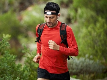 Шапка зимняя со светодиодной лампой PLATINET PBL106G BLACK