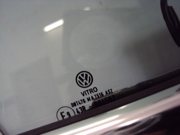 DVEŘE PRAVÝ PŘEDNÍ PRAVÉ VW BEETLE 5C5 LC9X 2011-