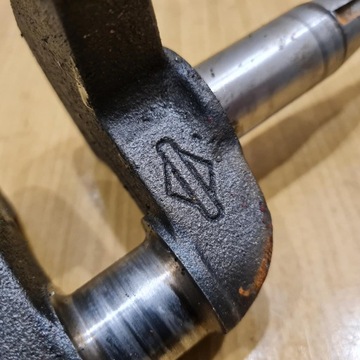 КОЛЕНВАЛ BRIGGS & STRATTON 5HP ОРИГИНАЛ