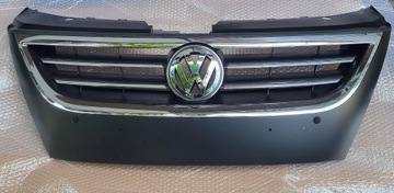 MŘÍŽKA MASKA VW PASSAT CC 08-12 KPL OTVORY PDC