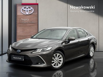 Toyota Camry IX Sedan 2.5 Hybrid Dynamic Force 218KM 2021 Toyota Camry 2.5 Hybrid Comfort CVT 2.5 Hybrid Com