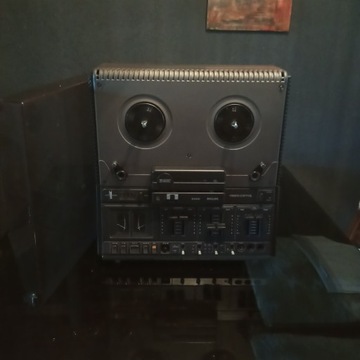 Катушечный магнитофон PHILIPS N 4420