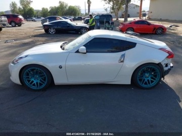 Nissan 370Z 2020 Nissan 370 Z 2020r., Base, od ubezpieczalni 3.7 Benzyna 332KM, zdjęcie 3