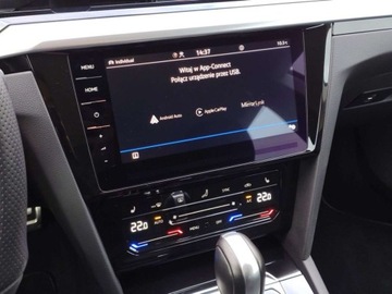 Volkswagen Arteon Fastback Facelifting 2.0 TSI 190KM 2022 Volkswagen Arteon Faktura VATAutomatElegancemodel 2023 2.0 Benzyna 190KM, zdjęcie 18