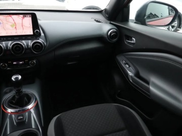 Nissan Juke II Crossover 1.0 DIG-T 117KM 2020 Nissan Juke 1.0 DIG-T, Navi, Klima, Klimatronic, zdjęcie 7