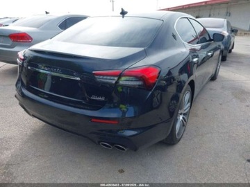 Maserati Ghibli III 2022 Maserati Ghibli Modena 2022 3.0l 3.0 Benzyna 424KM, zdjęcie 5