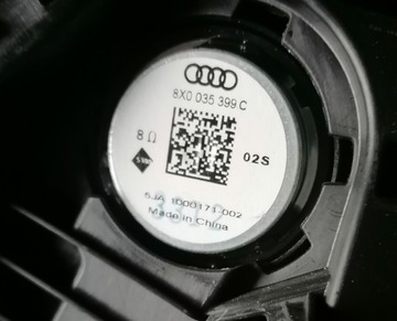 AUDI Q3 12R RÁMEČEK DVEŘE LEVÝ PŘEDNÍ