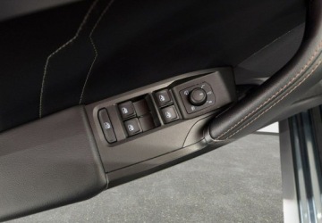 Cupra Leon II Sportstourer 2.0 TSI 310KM 2023 Cupra Leon Sportstourer VAT 23 VZ 2.0TSI 310KM DSG 4drive 2023 r., salon P, zdjęcie 34
