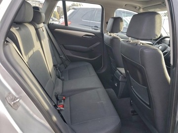 BMW X1 F48 2015 BMW X1 2015 BMW X1 XDRIVE28I 2.0 Benzyna 228KM, zdjęcie 10