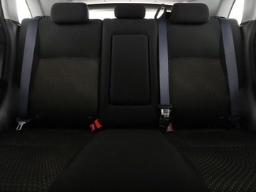 Mitsubishi ASX I SUV Facelifting 1.6 117KM 2015 Mitsubishi ASX Klimatyzacja Podgrzewane fotele, zdjęcie 17
