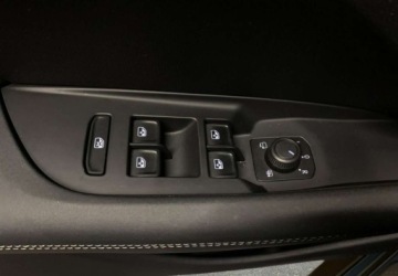 Cupra Terramar SUV 1.5 eTSI 150KM 2025 Cupra Terramar VAT 23 1.5 e-TSI 150KM DSG 2025 r., Salon PL Gwarancja fabr, zdjęcie 37