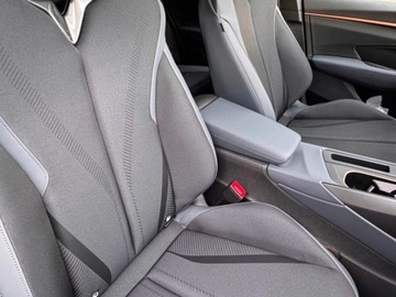 Cupra Terramar SUV 1.5 eTSI 150KM 2025 CUPRA Terramar 1.5 eTSI mHEV DSG Suv 150KM 2025, zdjęcie 4