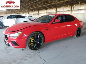 Maserati Ghibli III 2022 Maserati Ghibli Mc Edition 2022 3.0l 3.0 Benzyna 424KM