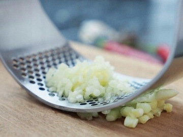 ПЛОТКА ДЛЯ ЧЕСНОКА ДАВЛИТЕЛЬНАЯ РЕЗКА СОКОВЫЖИВАТЕЛЬНАЯ МАШИНА