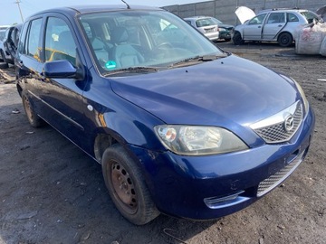 MAZDA 2 II 03-06 SKLO (OKNO) PŘEDNÍ ČELNÍ