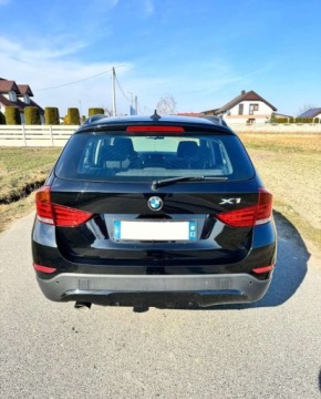 BMW X1 E84 Crossover Facelifting xDrive 18d 143KM 2014 BMW X1 BMW X1 xDrive18d Sport Line 2.0 Diesel 143KM, zdjęcie 3