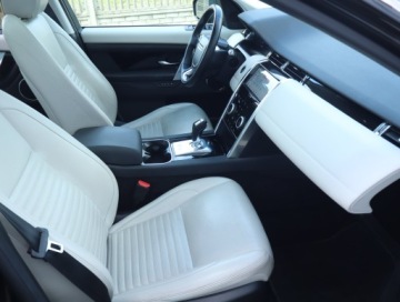 Land Rover Discovery Sport SUV Facelifting 2.0 P I4 200KM 2019 Land Rover Discovery Sport P200 MHEV, zdjęcie 8