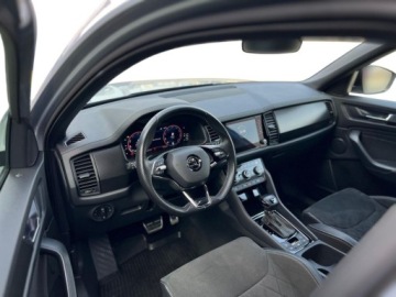Skoda Kodiaq I SUV 2.0 TDI SCR 200KM 2021 Skoda Kodiaq Sportline 2.0 TDI 200KM 4x4 DSG 7-osobowy Matrix LED Hak, zdjęcie 9