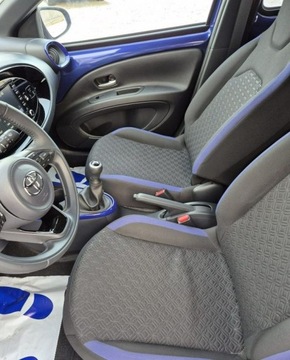 Toyota Aygo X 1.1 VVT-i 72KM 2022 Toyota Aygo X SalonPolska Tylko 4500 Km PelenSerwis JakNowy Benzyna, zdjęcie 15