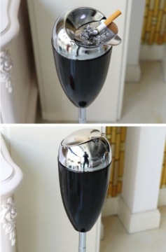 ТЕЛЕСКОПИЧЕСКАЯ МЕТАЛЛИЧЕСКАЯ ПЕПЕЛЬНИЦА