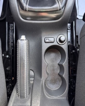 Skoda Yeti 2014 Skoda Yeti auto jak nowebogata wersjanaviklimatronikalu17 1.2 Benzyna, zdjęcie 16