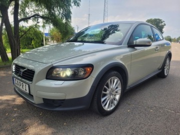 Volvo C30 Hatchback 3d 1.8i 16V 125KM 2008 Volvo C30 1.8i Ksenon Skora Atrakcyjny 1.8 Benzyna 125KM