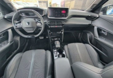 Peugeot 2008 II e-SUV Facelifting Elektryczny 54kWh 156KM 2023 Peugeot 2008 e-2008 54kWh GT SalonPL 156KM Najmocnieszy Bogata Opcja Od Re, zdjęcie 7