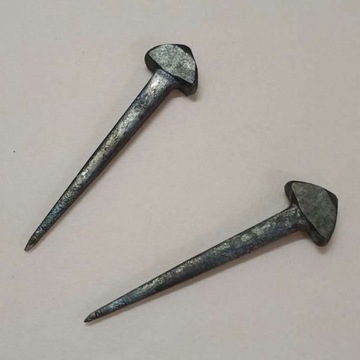 ИНСТРУМЕНТЫ ПОДКОВЫЕ ГВОЗДИ СОЗДАЮТ КРЮКИ БОЖЬЕЙ СИЛЫ