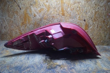 HYUNDAI VELOSTER SVĚTLO PRAVÝ ZADNÍ (C1718)