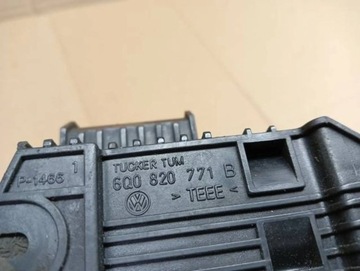 DRŽÁK PŘÍVODŮ KLIMATIZACE 6Q0820771B VW AUDI GOLF VI A3