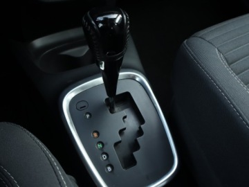 Toyota Yaris III Hatchback 5d Facelifting 2017 1.5 Hybrid 100KM 2018 Toyota Yaris 1.5 Hybrid, Salon Polska, Automat, zdjęcie 15