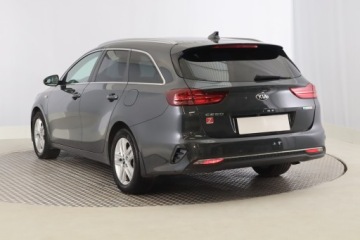 Kia Ceed III Kombi 1.6 CRDi 136KM 2021 Kia Ceed 1.6 CRDi MHEV, Salon Polska, zdjęcie 3