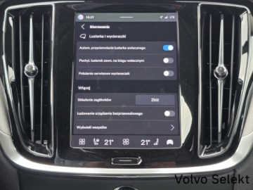 Volvo V60 II  Cross Country Facelifting 2.0 B4 197KM 2023 Volvo V60 Cross Country FV23 Plus Bright B4 197KM, zdjęcie 26