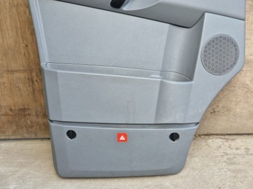 SPRINTER W906 ОБИВКА БОКОВАЯ, ЛЕВАЯ ПЕРЕДНЯЯ + РУЧКА