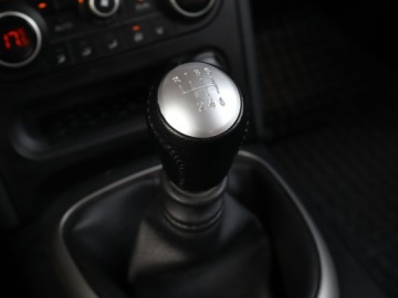 Nissan Qashqai I Crossover 2.0 141KM 2011 Nissan Qashqai 2.0, Navi, Klima, Klimatronic, zdjęcie 12