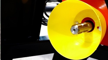 РОЛИКОВЫЙ ИЗМЕЛЬЧИТЕЛЬ ДЛЯ ВОМ ТРАКТОРА ИЗМЕЛЬЧИТЕЛЬ 6-НОЖЕВОЙ